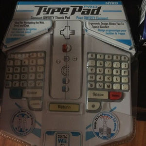 NEW NYKO Pro Type Pad for Wii